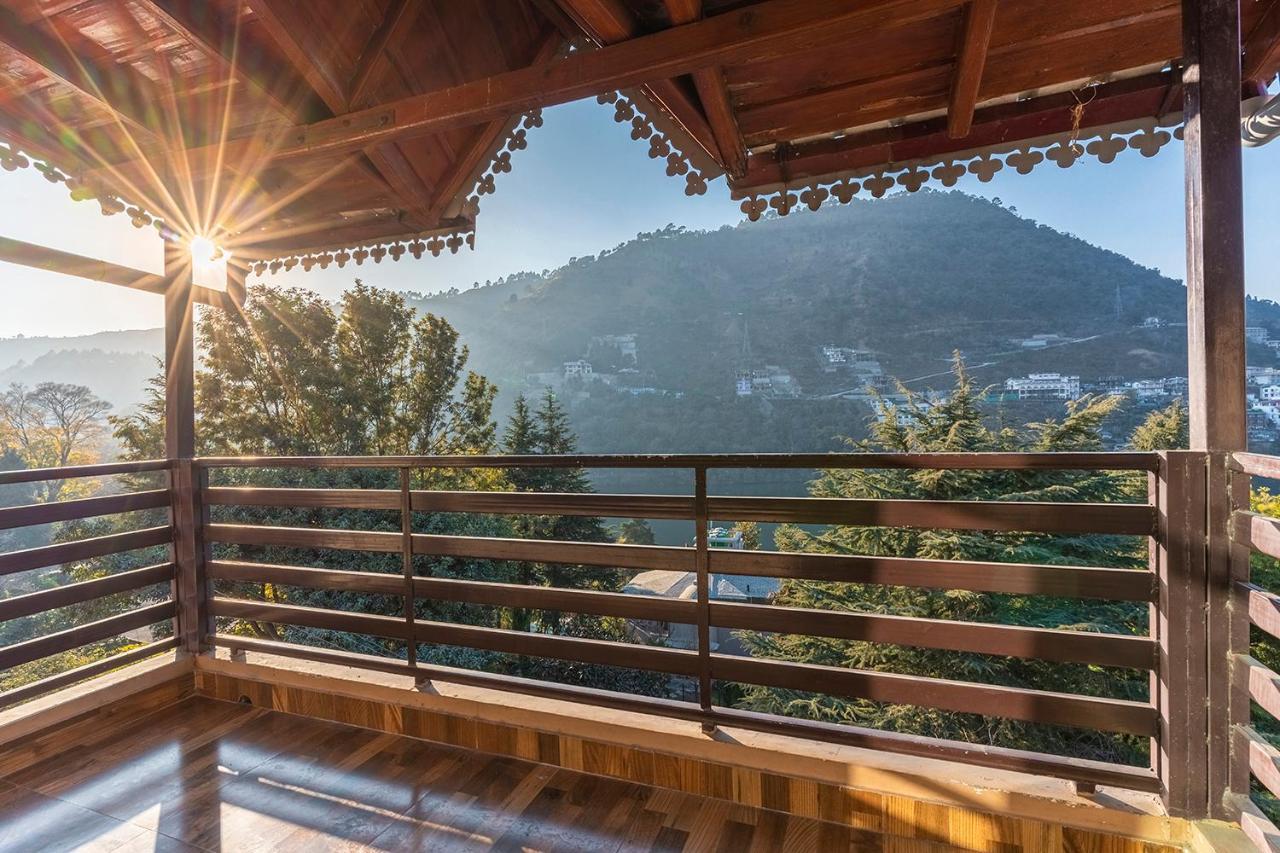 Lake Side Upvan Inn Бхимтал Экстерьер фото
